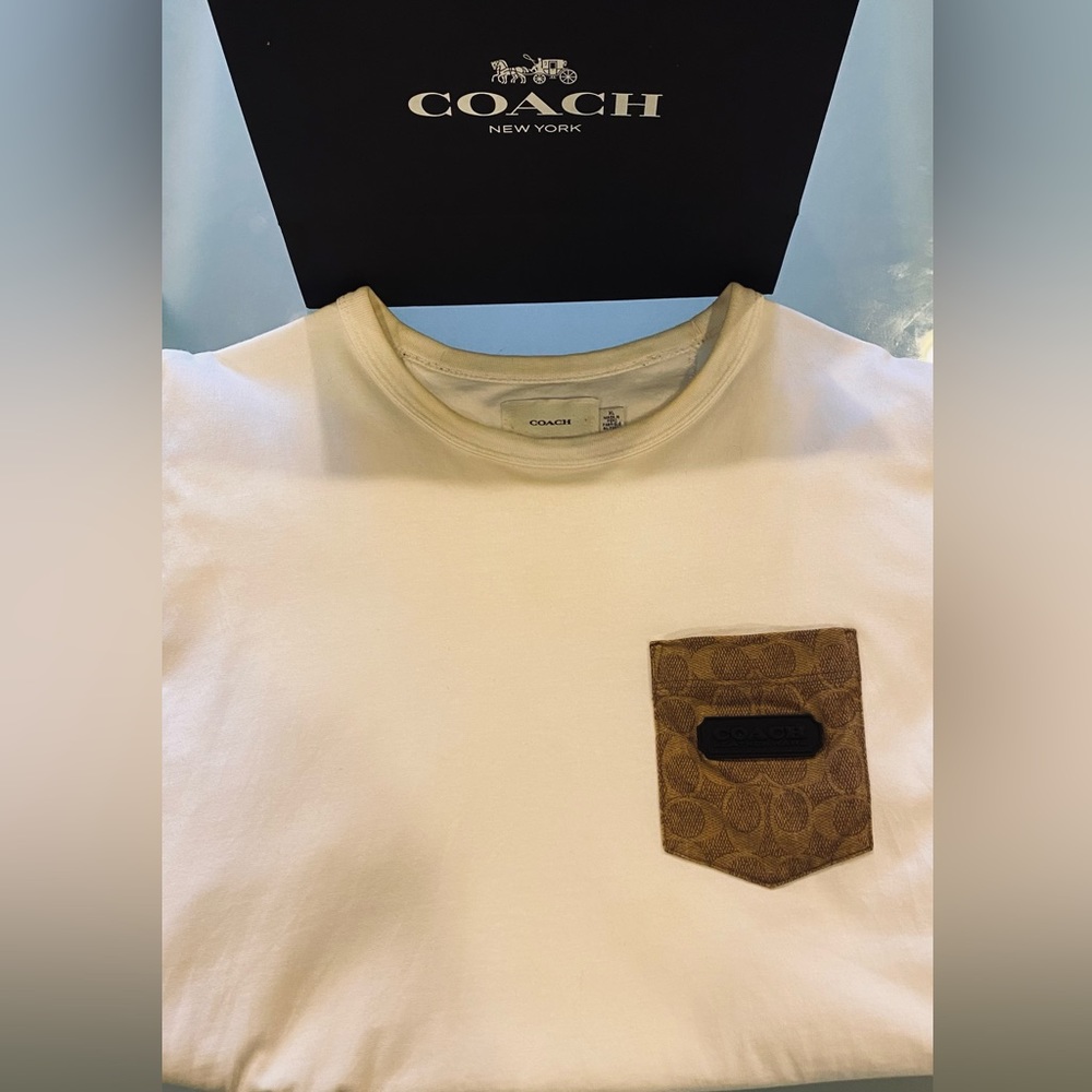 Coach t shirt